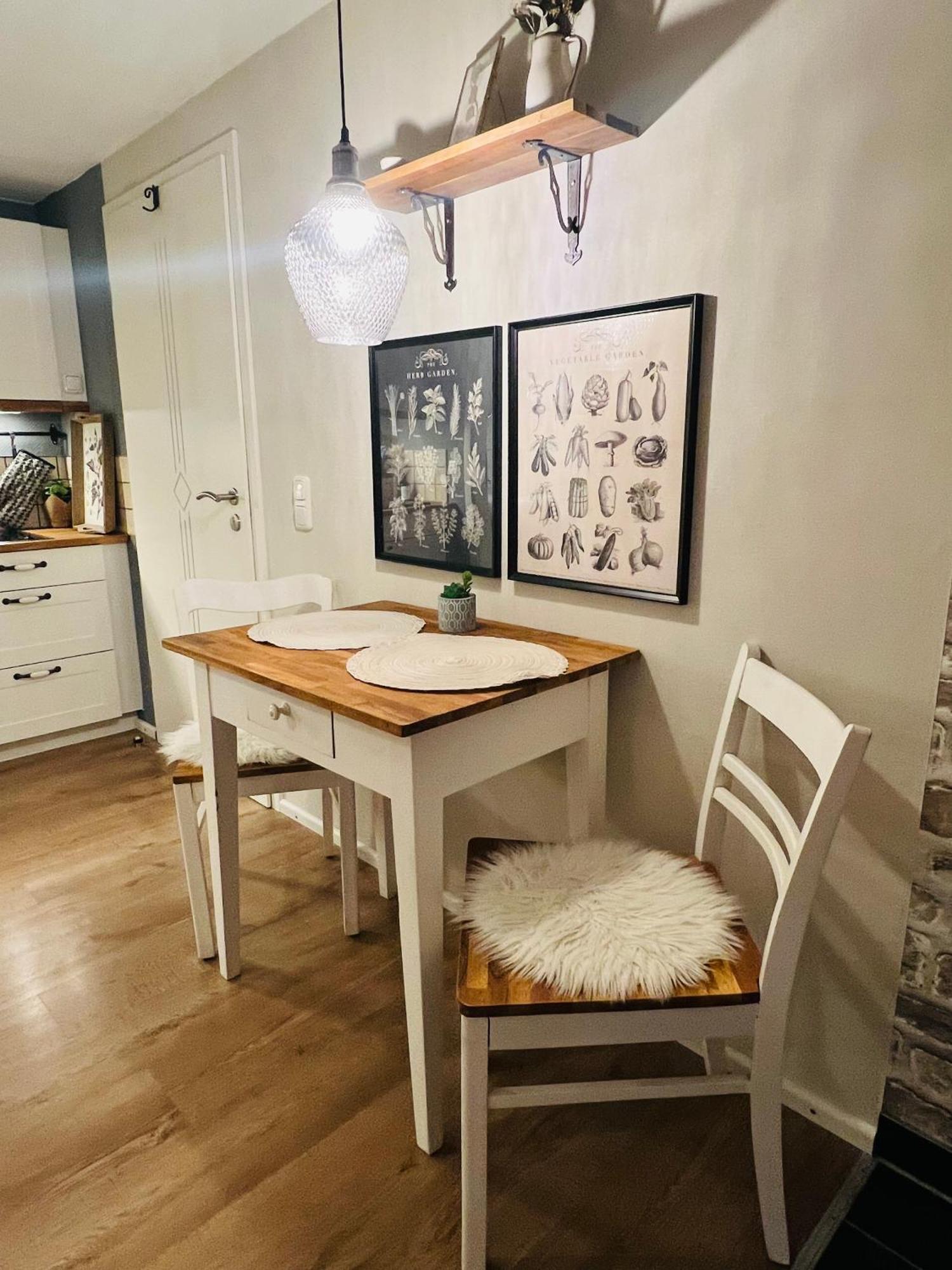 Ferienwohnung Palatina Heuchelheim-Klingen Εξωτερικό φωτογραφία