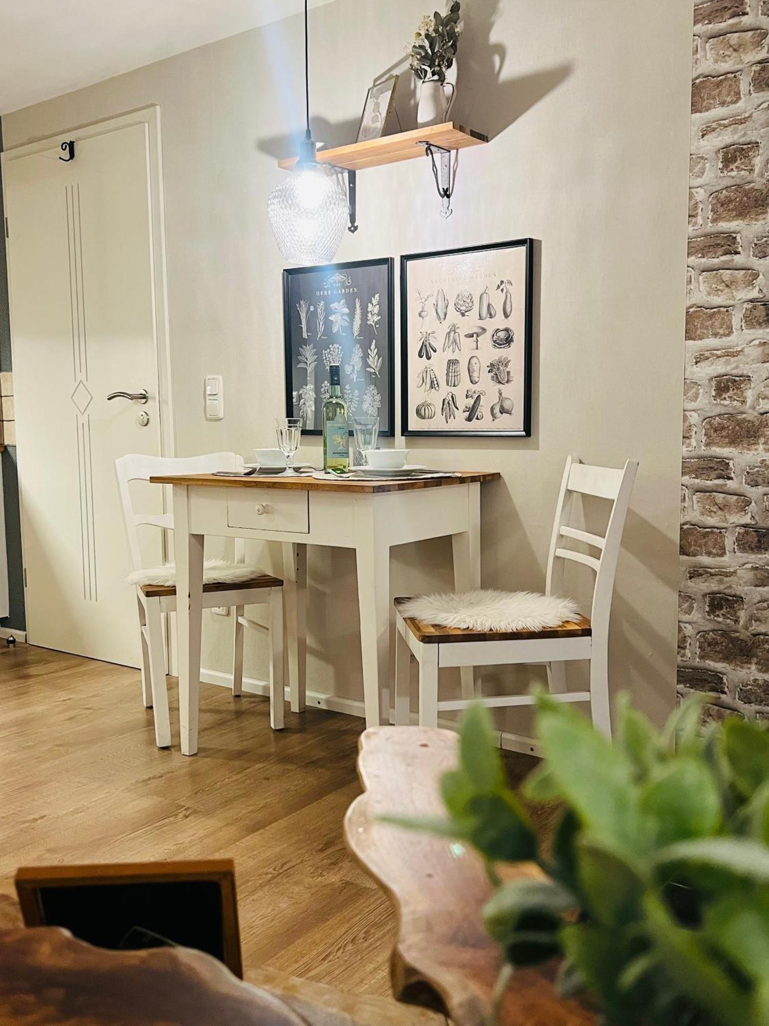 Ferienwohnung Palatina Heuchelheim-Klingen Εξωτερικό φωτογραφία